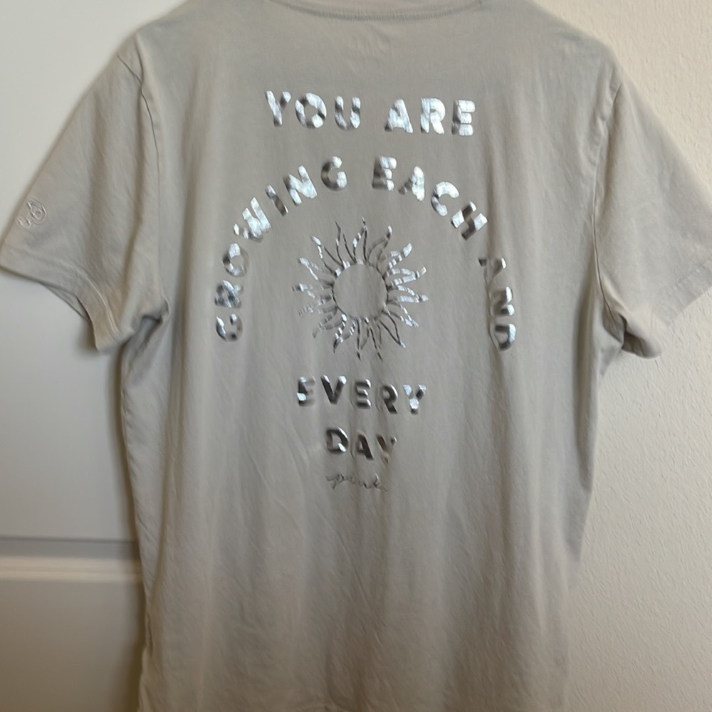 VICTORIA SECRET SHIRT